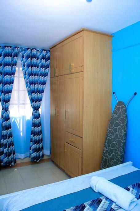 Cozy Homes 1 Bedroom House With Wi-Fi King Size Bed. Free Parking Найваша Экстерьер фото
